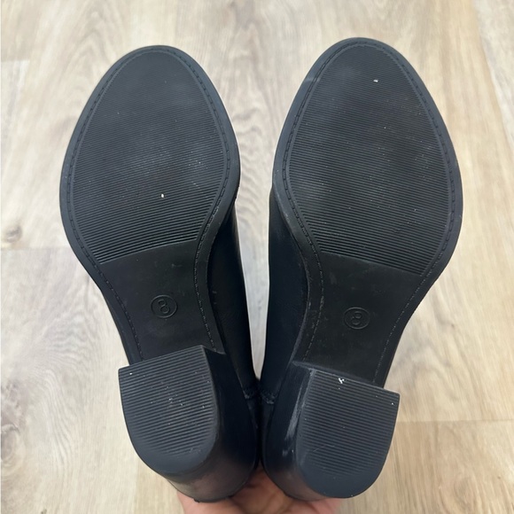 Target Black Ankle Boots with Chunky Heel and Side Zipper - Picture 9 of 9